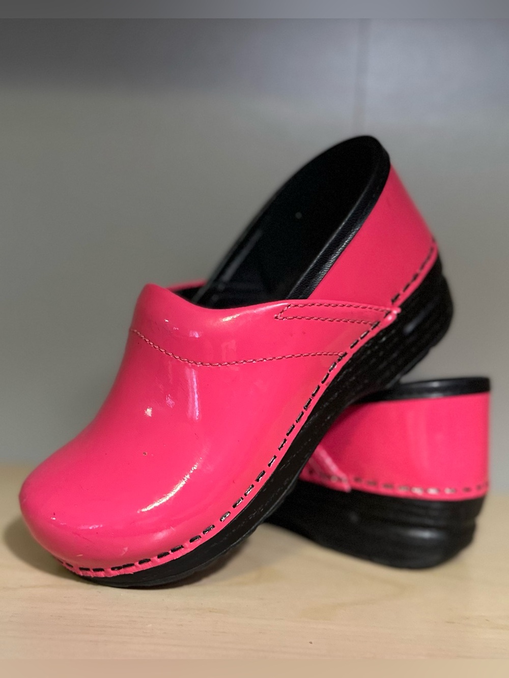 Kids Dansko Professional Pink Patent Clogs